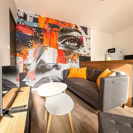 Maison Design En Centre-ville - Fibre&gare Hébergement de vacances *